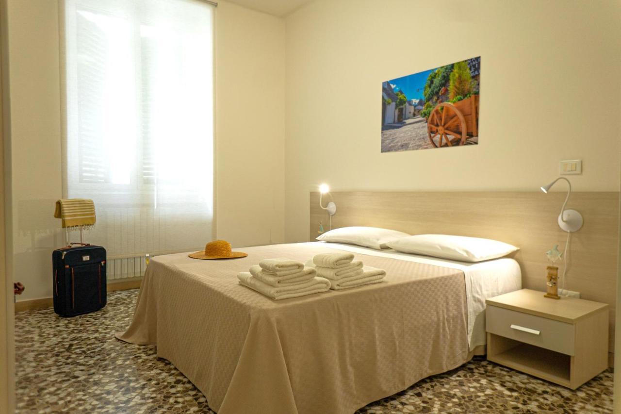 Cityflat Guest House Бари Екстериор снимка