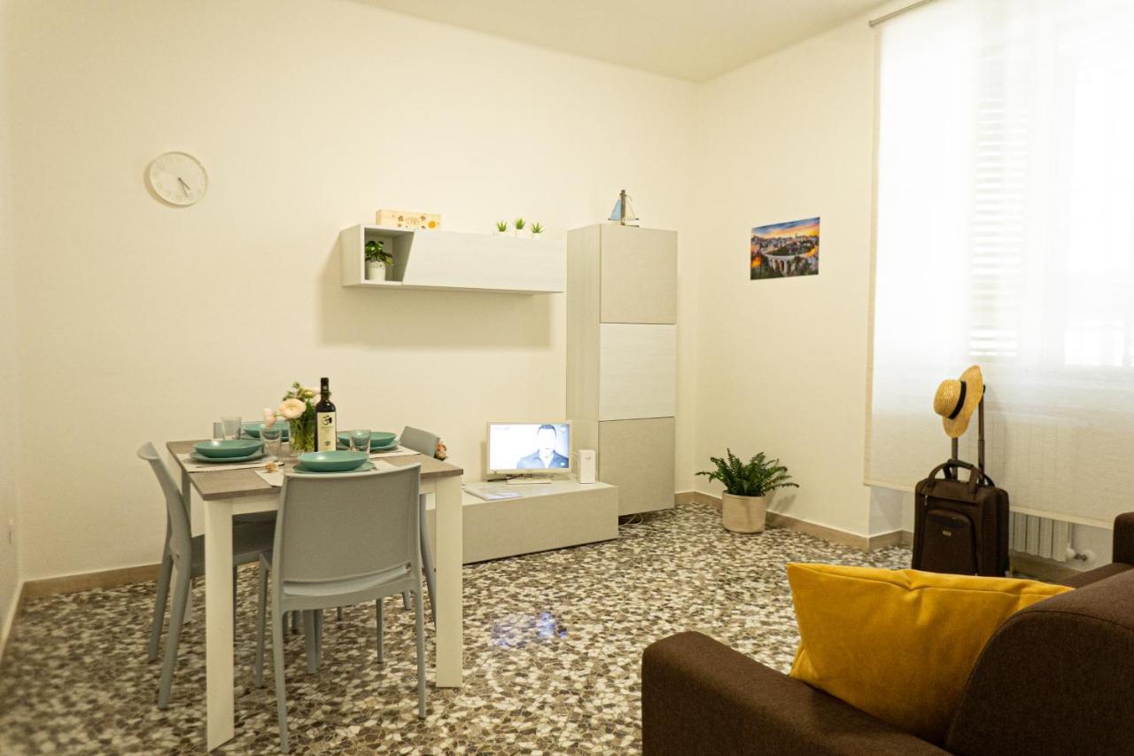 Cityflat Guest House Бари Екстериор снимка