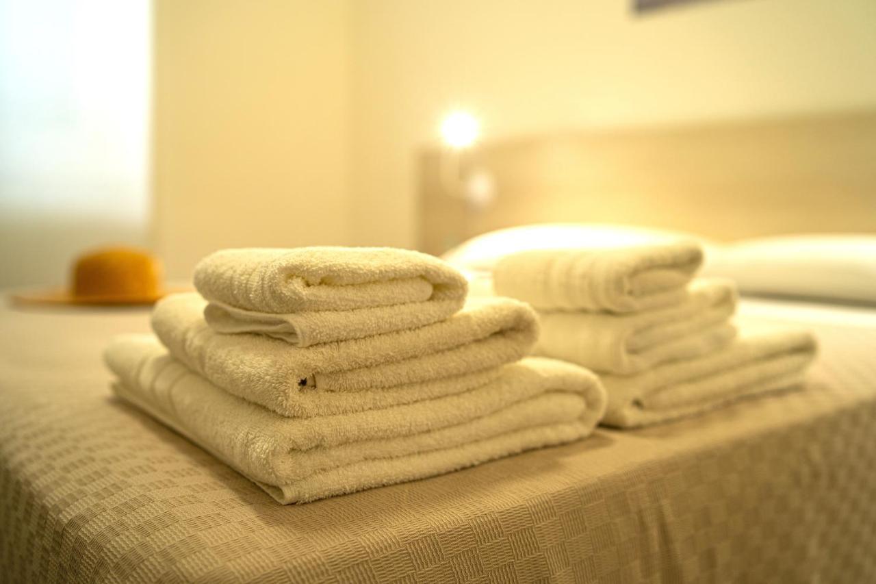 Cityflat Guest House Бари Екстериор снимка